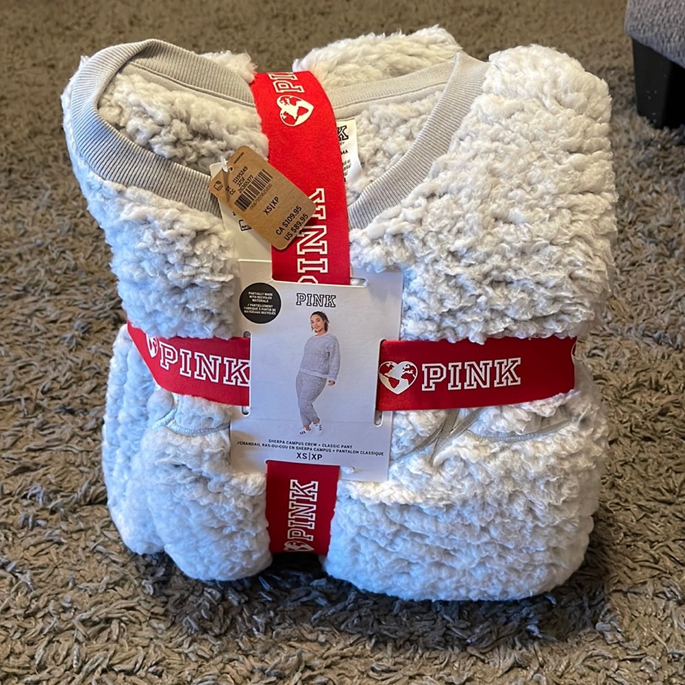 Victoria Secret Sherpa Set size XS New!